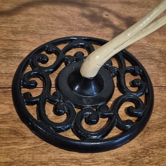 ENAMEL COATED CAST IRON Banana Hanger Stand - Picture 7 of 13